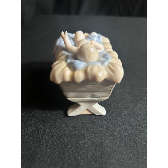 9 Piece‎ Porcelain Nativity Set Shepherd Nativity Scene Christmas Decor - Picture 14 of 16